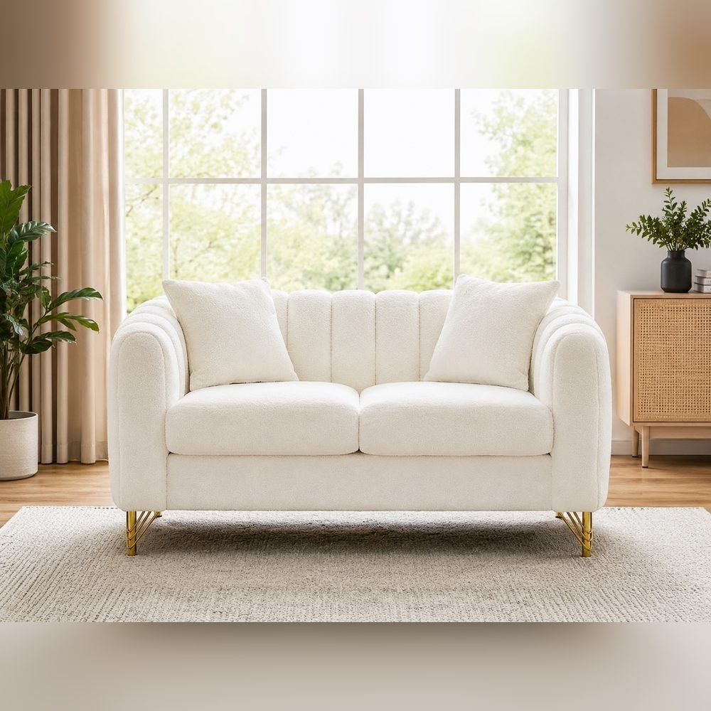 Neve Bouclé Loveseat